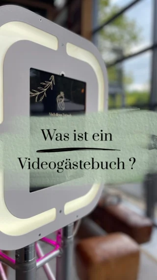 Little Bandita – dein Videogästebuch für echte Erinnerungen!

Stell dir vor, deine Gäste können dir nicht nur einen schriftlichen Gruß hinterlassen, sondern ihre persönlichen Worte und Gefühle auf Video festhalten!
🧡

Unsere Little Bandita ist mit Herzblut und viel Liebe zum Detail entstanden. Selbst entwickelt und gebaut, vereint sie innovative Technik und handgefertigte Perfektion – für eure schönsten Erinnerungen.
Und dabei weiß ich genau, worauf es ankommt:
✨ einfache Bedienung
✨ persönliche Betreuung
✨ und absolute Zuverlässigkeit – vom Angebot bis zum Abbau.

Was sie alles kann:
🎬 Videos mit einer Länge von 60 Sek. pro Video
🔁 Boomerang-Funktion
📸 Digitale Fotobox mit Sofortdownload per QR-Code
🎨 über 20 Startlayouts zur Auswahl
🖼️ individueller Startbildschirm
🎭 Requisitenpaket inklusive
⚙️ Auf- & Abbau durch uns
☁️ alle Dateien am nächsten Tag in eurer Cloud

Optional gibt’s alles auch auf einem USB-Stick – perfekt als Erinnerung oder Geschenk. 🎁

👉 Mehr Infos: www.little-bandita.de @little_bandita_

P.S. Danke an die mega Location @gymlodge_eventlocation dass wir unsere Videos bei euch aufnehmen durften 😊

#littlebandita #videogästebuch #hochzeit2025 #hochzeitsideen #hochzeitsinspiration fotobox weddinginspo saarlandhochzeit eventideen videobooth weddingmemories partyplanning hochzeitsplanung geburtstagsfeier