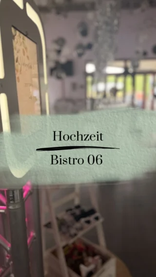 Jennifer & Lukas haben am Wochenende im @bistro_06 in Völklingen gefeiert und direkt beide Banditen mitgenommen. Little Bandita und @derfotobandit waren zusammen im Einsatz.

Fotos, Boomerangs, Videos, lustige Momente zwischendurch. Genau die Mischung, die eine Feier am Ende noch länger in Erinnerung bleiben lässt.

Und… wenn ihr beide Geräte zusammen bucht, lohnt sich das sogar doppelt:
Ihr bekommt auf jedes Gerät 10 % Rabatt und spart euch zusätzlich einmal die Fahrtkosten, weil wir gemeinsam anliefern und aufbauen.

Wenn ihr für eure Hochzeit oder Feier auch beide Banditen haben möchtet, schreibt uns gern eine PN. ✨