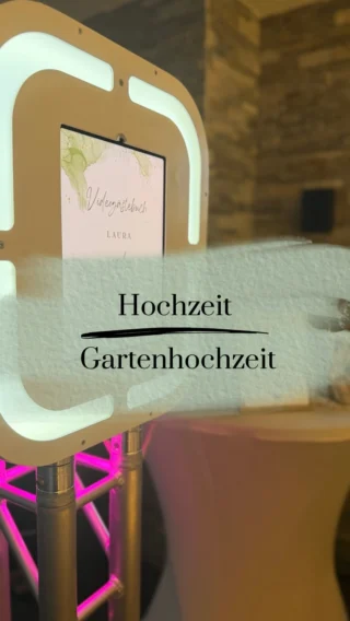 Laura & Dominik. 🤍

Eine Gartenhochzeit, wie man sie sich wünscht.

Mit viel Liebe dekoriert, strahlendem Sonnenschein und einer richtig schönen Atmosphäre wurde der große Tag von Laura und Dominik gefeiert. Trotz der sommerlichen Temperaturen wurde gelacht, getanzt und bis in den Abend gefeiert.

Die Little Bandita war mittendrin und hat viele Erinnerungen in Form von Fotos, Boomerangs und Videos festgehalten.

Liebe Laura, lieber Dominik, danke, dass die Little Bandita euch an eurem großen Tag begleiten durfte. Ich wünsche euch von Herzen alles Liebe für eure gemeinsame Zukunft.

Du planst eine Hochzeit im Saarland und suchst nach einem Videogästebuch mit Foto- und Boomerangfunktion? Dann schreib mir gerne eine Nachricht.

#gartenhochzeit #hochzeitimsaarland #hochzeitsaarland #videogästebuch #digitalefotobox boomerang hochzeitsinspiration littlebandita
